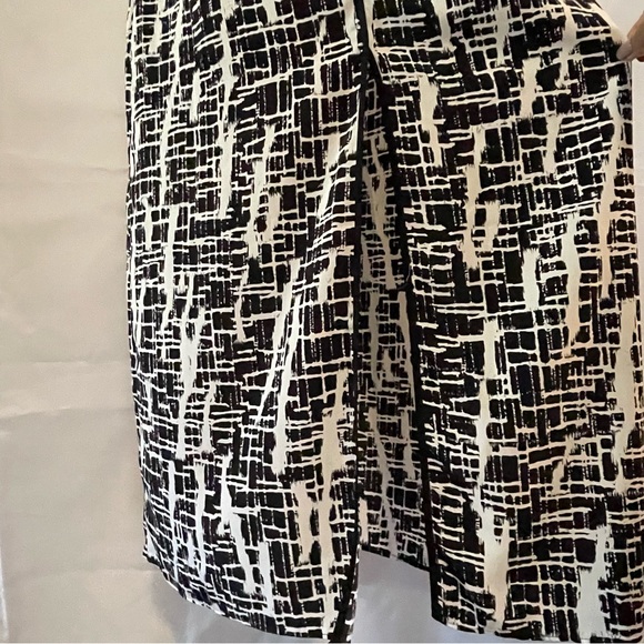 Banana Republic Long Dress - Picture 2 of 10